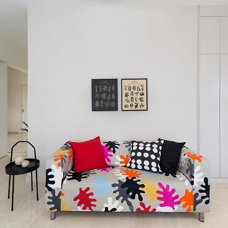 Effie'S Cozy Beach Front Apartment 레팀노 외부 사진